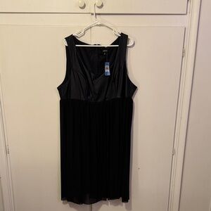 Torrid Black Sleeveless Midi Dress